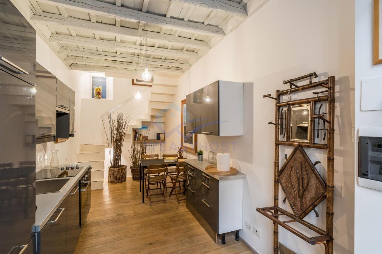 Cozy Entire Apt Close To Piazza Trilussa Рим Екстер'єр фото