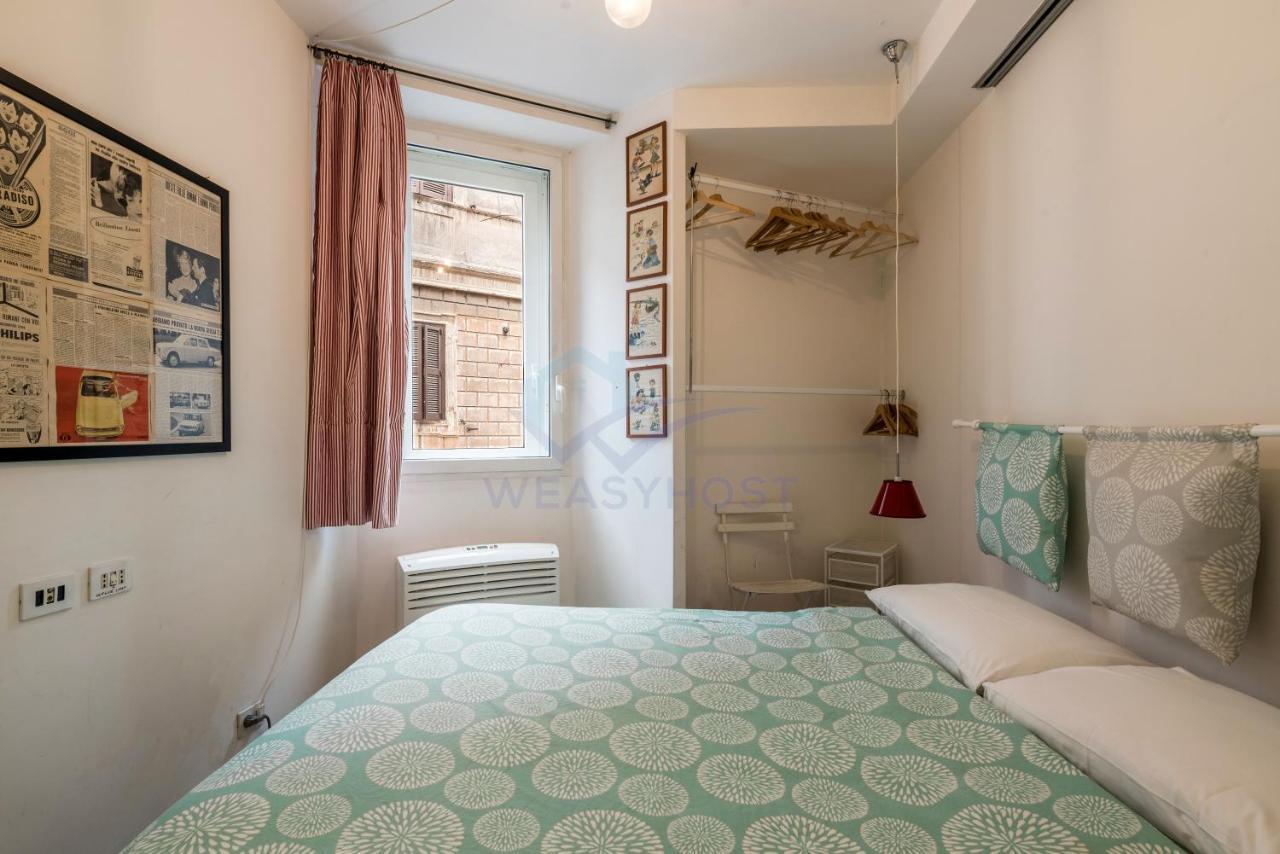 Cozy Entire Apt Close To Piazza Trilussa Рим Екстер'єр фото